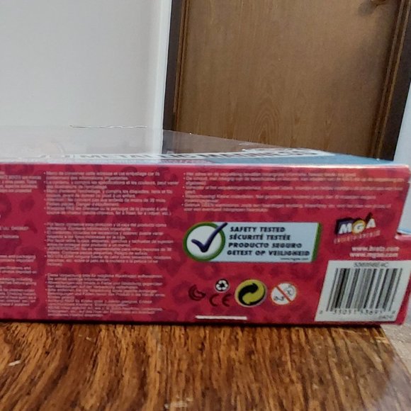 BRATZ METALLIC MADNESS CHLOE - Picture 8 of 8